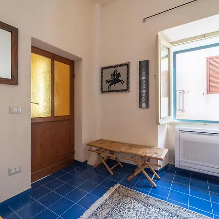 Buranti Apartment *